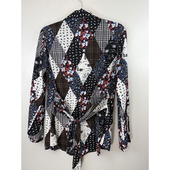 Tommy Hilfiger Printed Patchwork Button-up Shirt Size Medium Tie back - Picture 7 of 8